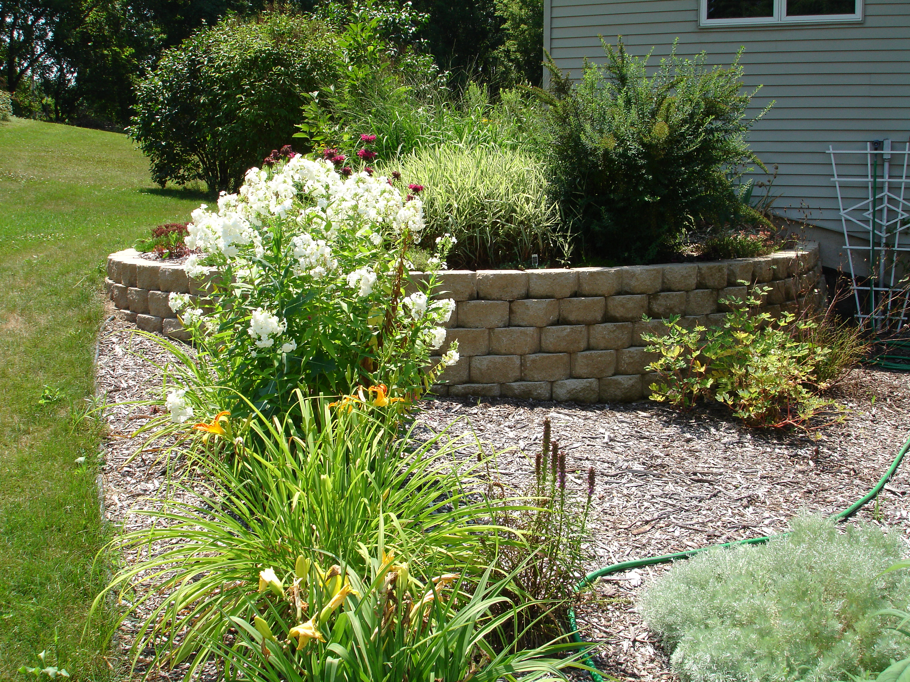 Desertscape Landscaping, Retaining Walls of Appleton